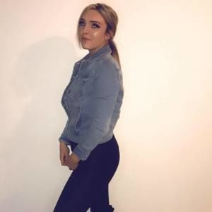 Meet your Posher, Alexee